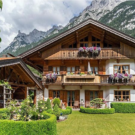 Ferienhaus Alpenblick ミッテンヴァルト エクステリア 写真