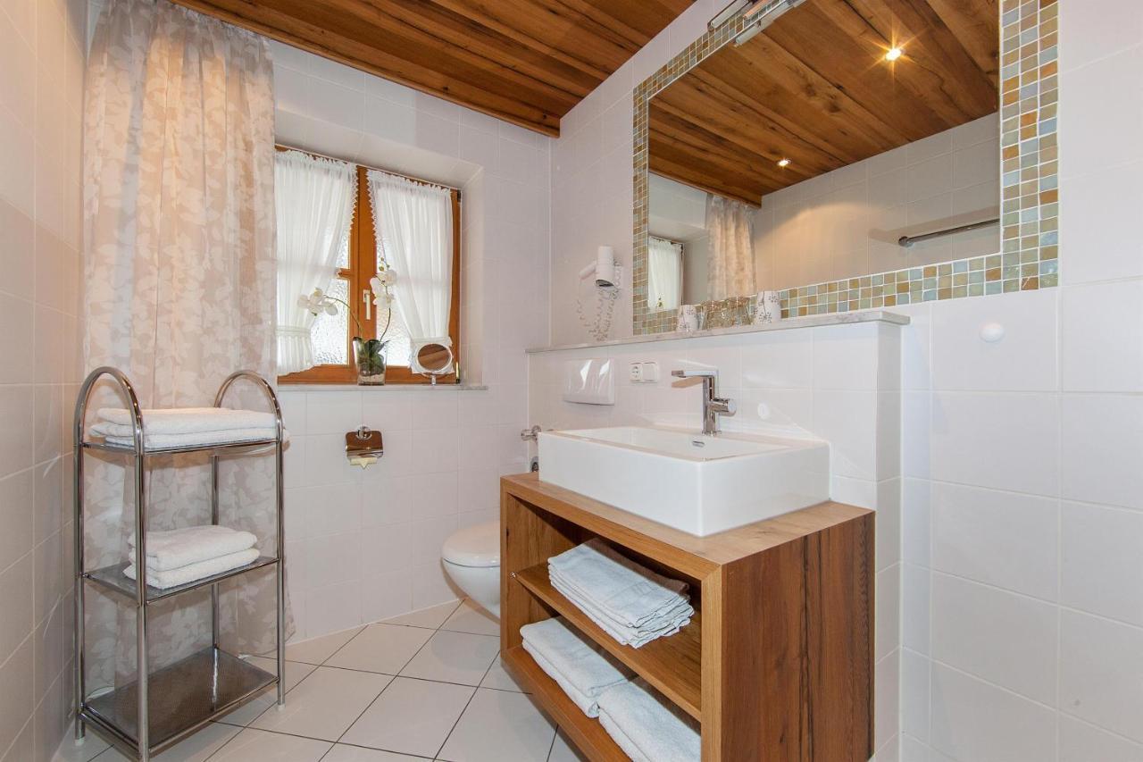 Ferienhaus Alpenblick ミッテンヴァルト エクステリア 写真
